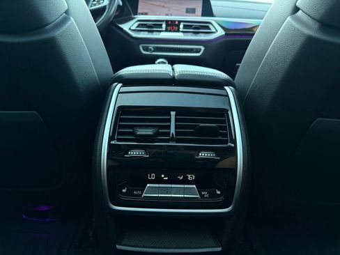 Used 2020 BMW X5 xDrive40i w/ M Sport Package AWD/4WD image 41