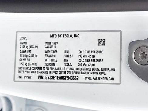 Used 2025 Tesla Model 3 Long Range RWD image 40