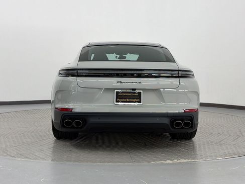 New 2026 Porsche Panamera image 10