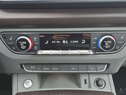 Certified 2023 Audi Q5 2.0T Premium Plus w/ Premium Plus Package image 19