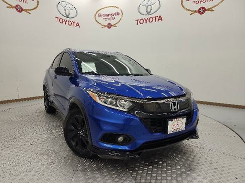 Used 2021 Honda HR-V Sport image 1