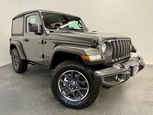 Used 2021 Jeep Wrangler Sport image 4