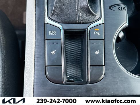 Certified 2021 Kia Sedona EX image 29