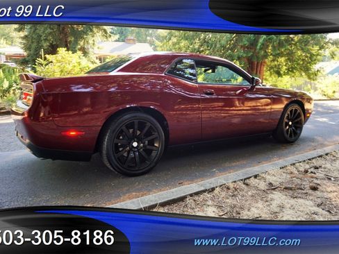 Used 2021 Dodge Challenger R/T image 9