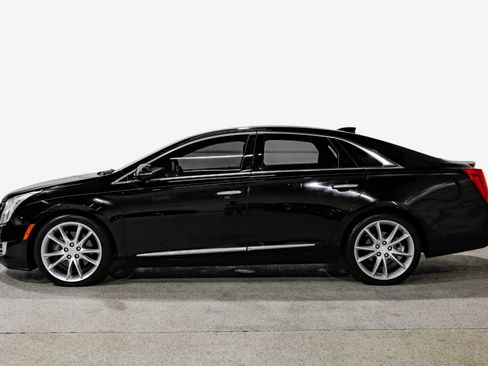 Used 2016 Cadillac XTS Vsport Premium AWD/4WD image 9