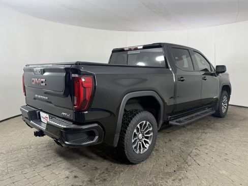 Used 2020 GMC Sierra 1500 AT4 w/ AT4 Premium Package image 9