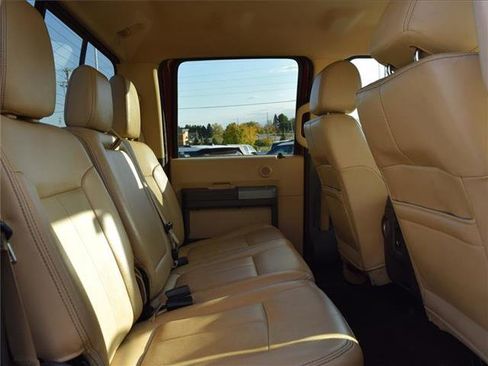 Used 2016 Ford F350 Lariat w/ Chrome Package image 37