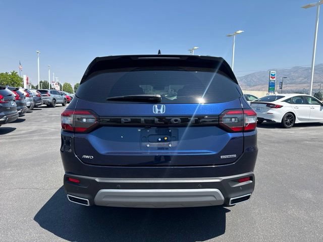 Used 2025 Honda Pilot Touring image 5