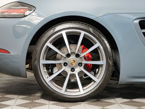 Certified 2017 Porsche 718 Boxster S RWD image 25
