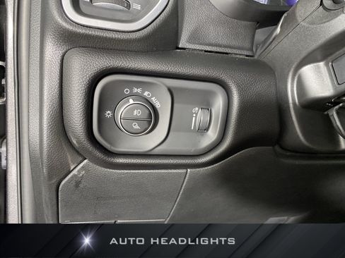 Used 2026 RAM 2500 Big Horn AWD/4WD image 22