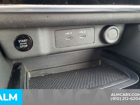 Used 2024 Nissan Rogue S image 10