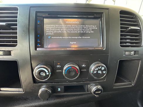 Used 2009 Chevrolet Silverado 1500 LT RWD image 9