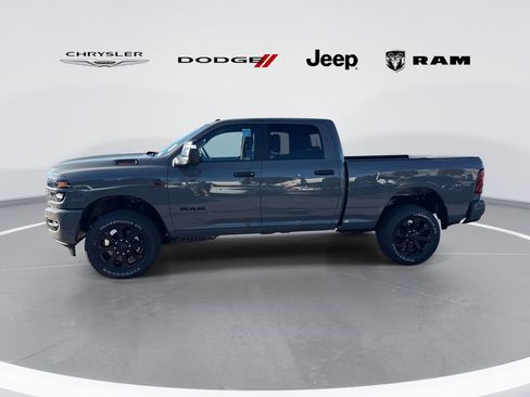 New 2026 RAM 2500 Big Horn AWD/4WD image 4