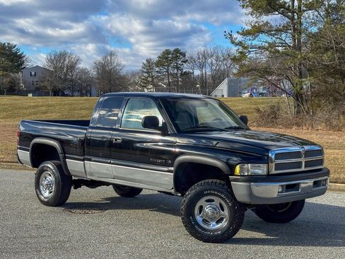 Used 2001 Dodge Ram 2500 Truck 4x4 Quad Cab image 8