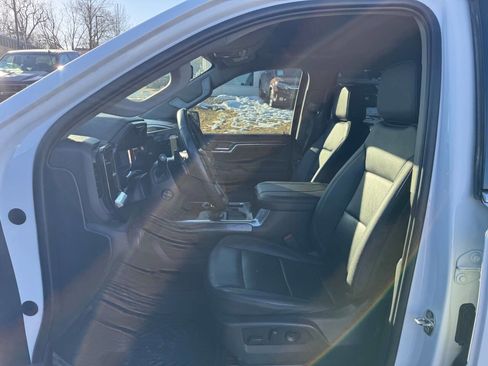 Used 2023 Chevrolet Silverado 1500 LTZ AWD/4WD image 11