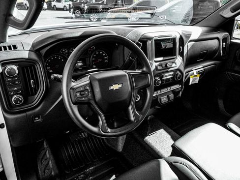 New 2025 Chevrolet Silverado 1500 W/T image 19