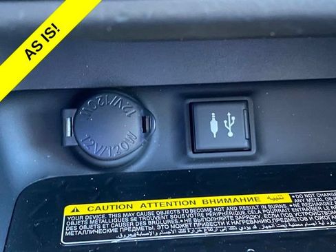 Used 2019 Toyota RAV4 XLE Premium w/ Advanced Technology Package AWD/4WD image 26