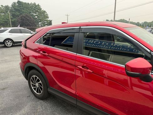 Used 2022 Mitsubishi Eclipse Cross ES AWD/4WD image 6