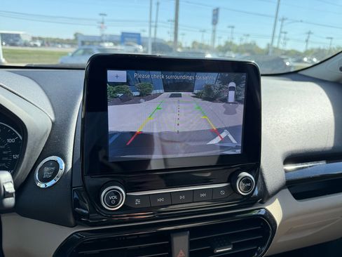 Used 2021 Ford EcoSport Titanium image 15