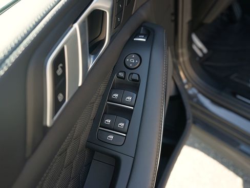 Used 2021 BMW X5 M w/ Competition Package AWD/4WD image 11