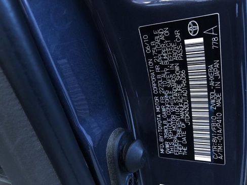 Used 2010 Toyota Prius Two FWD image 32
