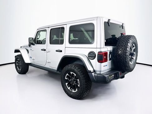 Used 2024 Jeep Wrangler Unlimited Rubicon 4xe image 5