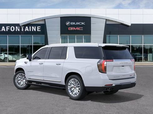 New 2026 GMC Yukon XL Denali w/ Denali Reserve Package AWD/4WD image 3