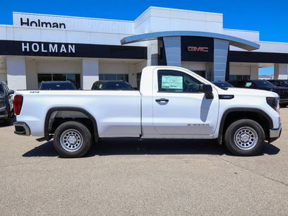 New 2026 GMC Sierra 1500 Pro w/ Pro Value Package