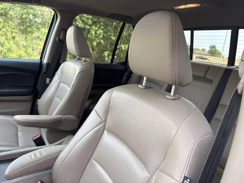 Used 2019 Honda Ridgeline RTL-E image 27