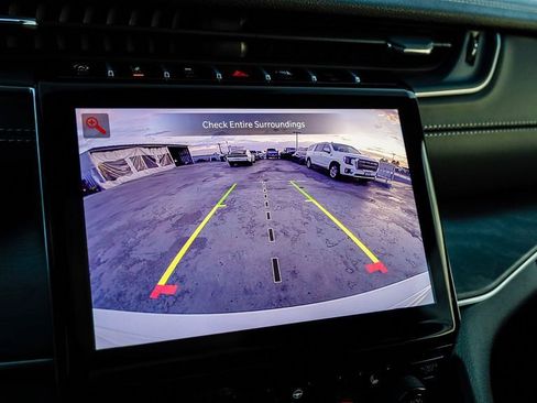 New 2025 Jeep Grand Cherokee Limited w/ Black Appearance Package image 28