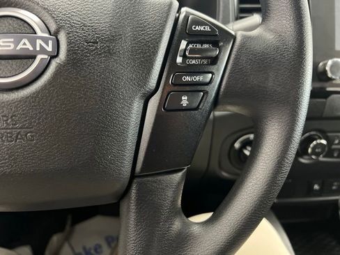 Used 2023 Nissan Frontier SV w/ Midnight Edition Package AWD/4WD image 21