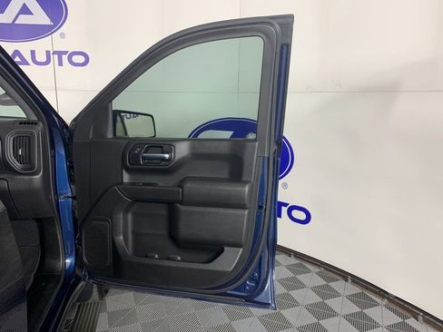 Used 2022 Chevrolet Silverado 1500 Custom image 37