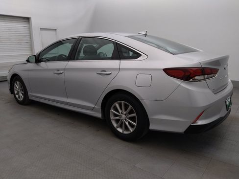 Used 2018 Hyundai Sonata SE FWD image 3