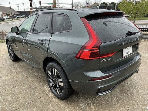 New 2026 Volvo XC60 B5 Plus w/ Climate Package AWD/4WD image 11