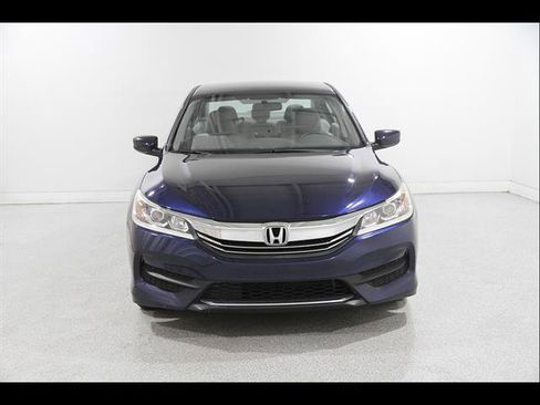Used 2017 Honda Accord LX image 2