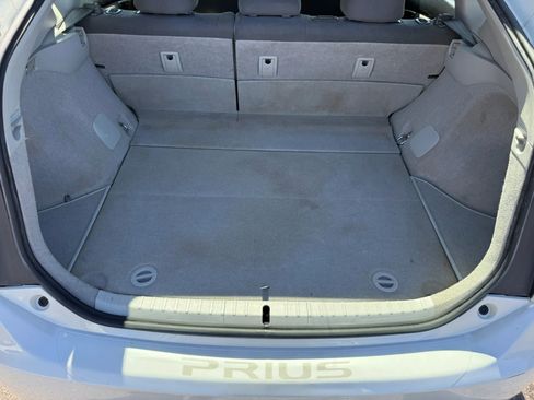 Used 2015 Toyota Prius Two FWD image 44