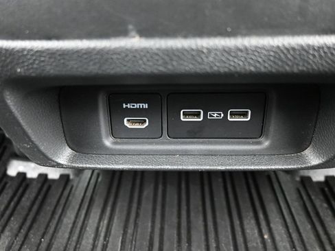 Used 2023 Honda Odyssey Elite image 33