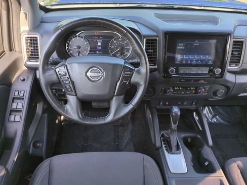 Used 2023 Nissan Frontier SV RWD image 15