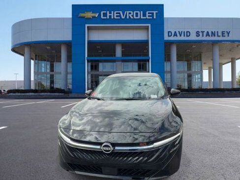 Used 2026 Nissan Sentra SR w/ Floor Mat Package FWD image 3