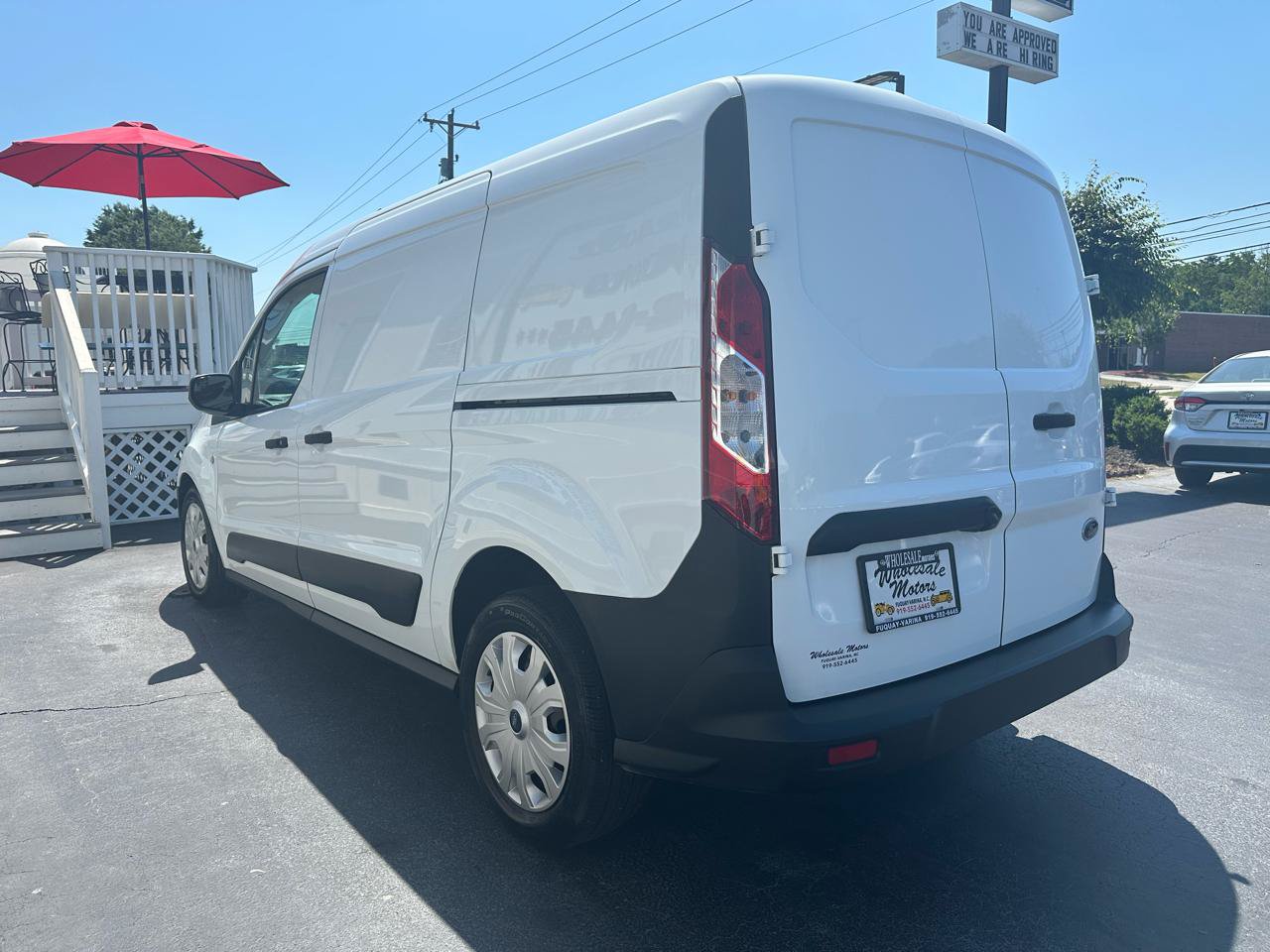 Used 2023 Ford Transit Connect XL FWD image 4