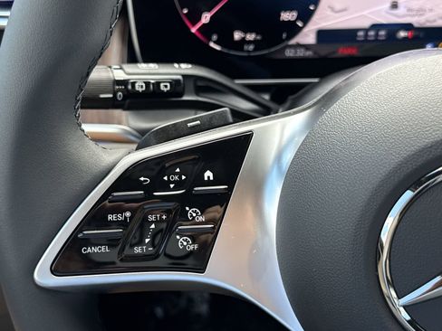 New 2026 Mercedes-Benz GLC 300 image 21