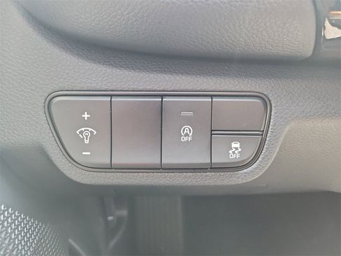 New 2026 Kia Seltos S image 24