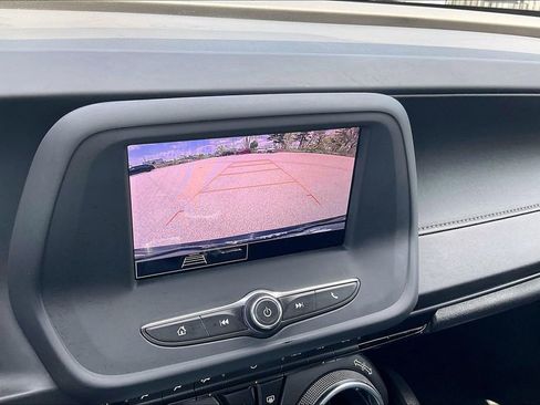 Used 2022 Chevrolet Camaro LT RWD image 20