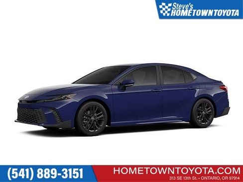 New 2026 Toyota Camry Hybrid FWD image 1