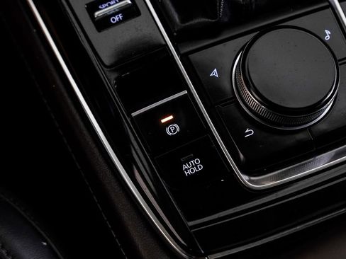 Used 2021 MAZDA CX-30 FWD 2.5 S w/ Premium Package image 26