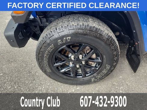 Used 2023 Jeep Wrangler Unlimited Sport w/ LED Headlamp & Fog Lamp Group AWD/4WD image 32