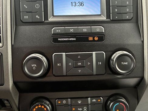 Used 2022 Ford F250 XL w/ STX Appearance Package AWD/4WD image 22