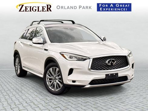 Certified 2025 INFINITI QX50 Luxe w/ Accent Package AWD/4WD image 1