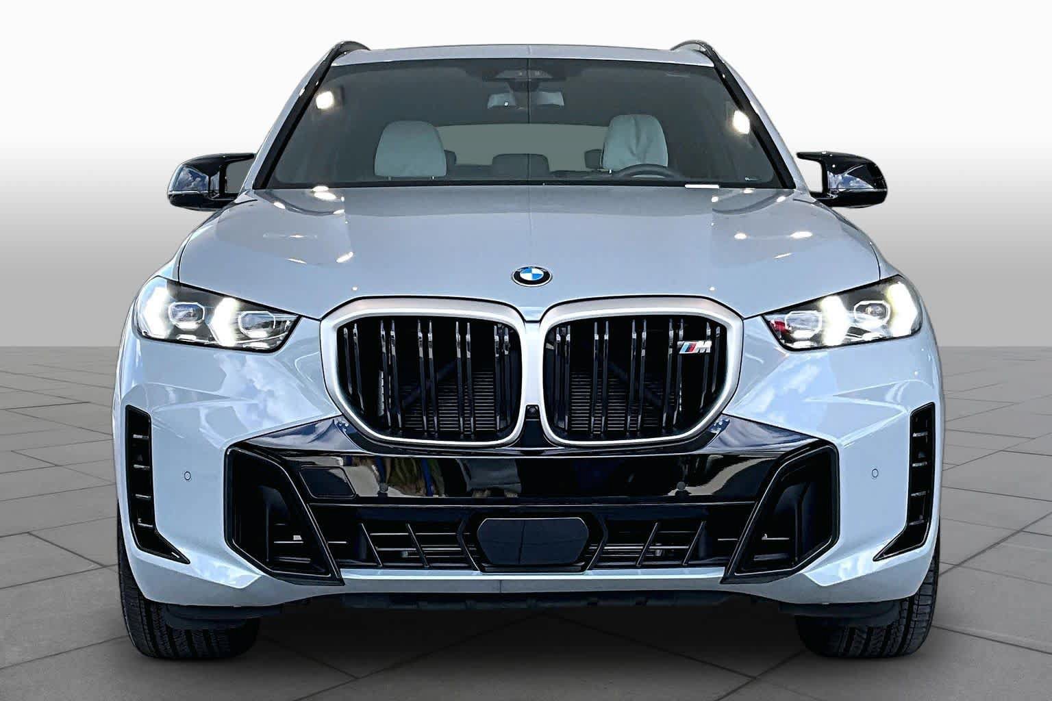 Used 2026 BMW X5 M60i AWD/4WD image 3