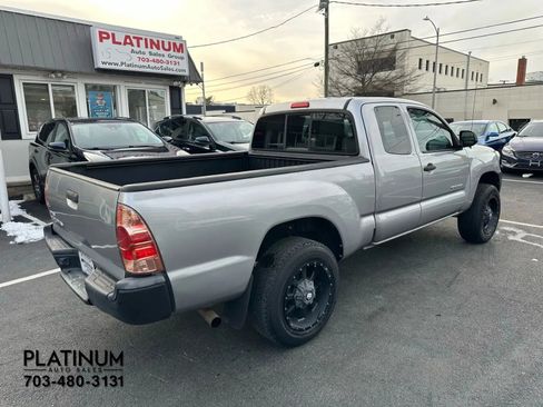 Used 2014 Toyota Tacoma 2WD Access Cab w/ Convenience Package image 6